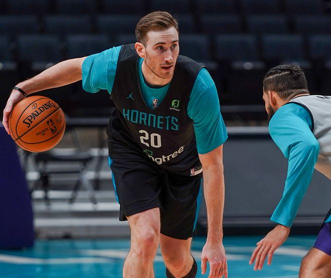 qy球友会官网- 莫兰特52分全场回放 